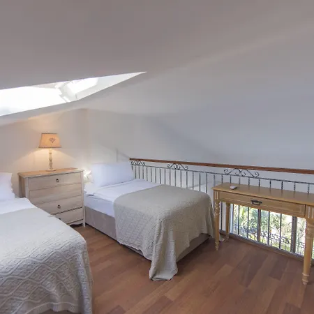 Cocos The Club Solto Alacati