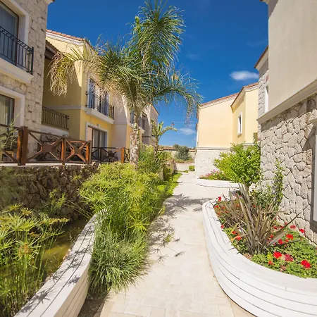 Cocos The Club Solto מלון 4*