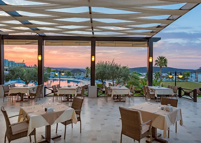 Cocos The Club Solto Отель Алачати