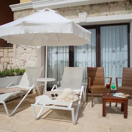 Cocos The Club Solto Otel Alaçatı