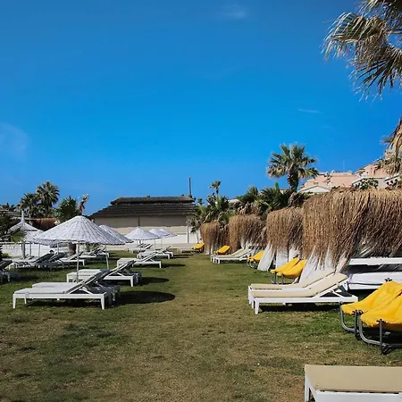 Cocos The Club Solto 4* ألاتشاتي