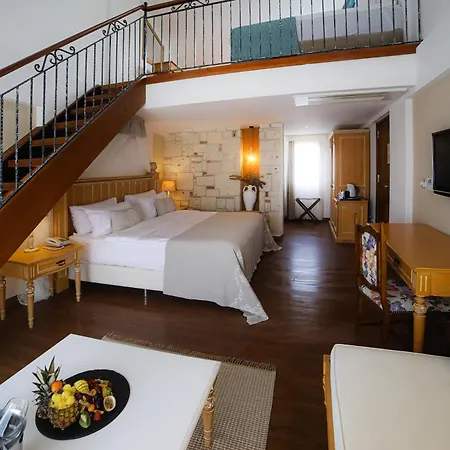 Otel Cocos The Club Solto Alaçatı