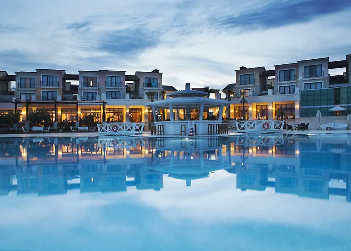 Cocos The Club Solto Hotell 4*