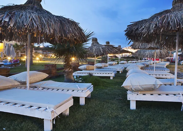 Cocos The Club Solto Alaçatı